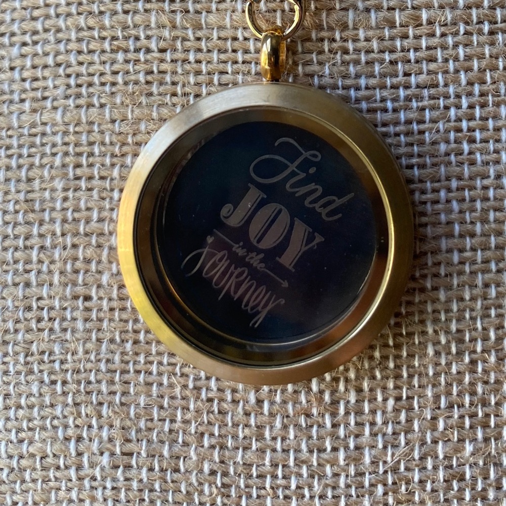 Gold hinged living locket with plate